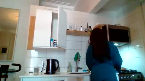 MiaMuffn online show from 04-22-26, 04:30