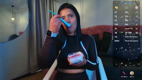 Snapshot of miaoconell chatting on 11-18-25, 10:03 miaoconell online show from 11-18-25, 10:03