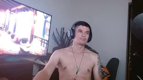 miaou_miaou online show from 12-22-24, 07:44