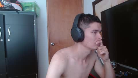 miaou_miaou online show from 02-06-25, 02:04