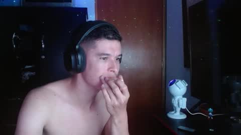 miaou_miaou online show from 02-18-25, 03:21