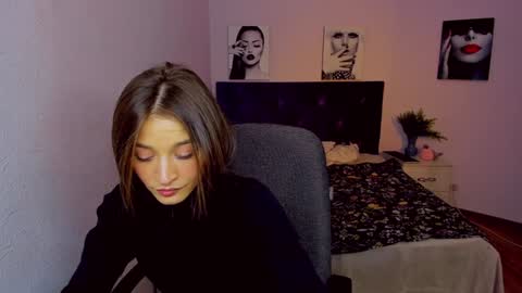 Mia online show from 01-14-25, 11:05