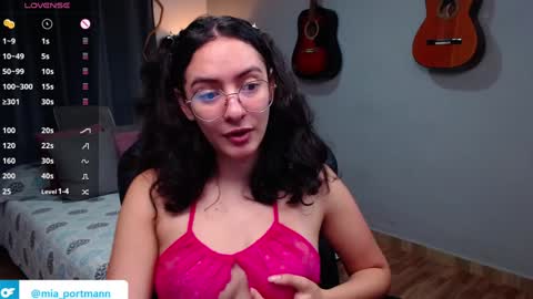 MIAPORTMANN online show from 01-09-25, 09:16