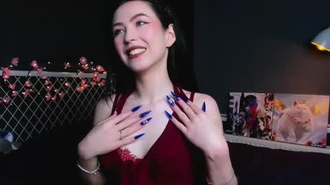 Snapshot of miarielle chatting on 05-03-26, 05:52 Liz online show from 05-03-26, 05:52