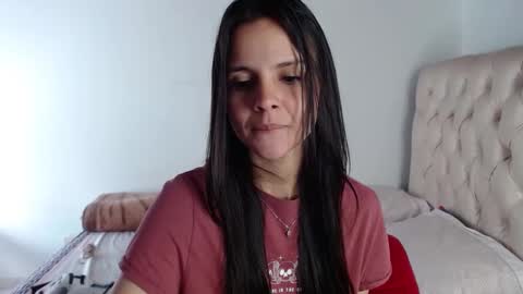 Snapshot of miarobinn_ chatting on 12-03-24, 02:27 miarobinn_ online show from 12-03-24, 02:27
