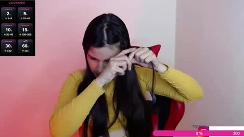 Snapshot of miarobinn_ chatting on 10-17-25, 12:19 miarobinn_ online show from 10-17-25, 12:19