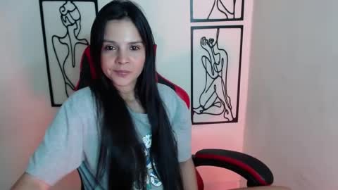 miarobinn_ online show from 07-26-26, 12:12