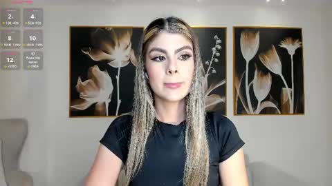 Snapshot of miasilvax chatting on 07-25-26, 11:08 Mia Silva online show from 07-25-26, 11:08