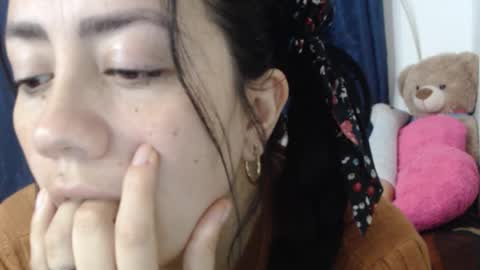 Alejandra Marin get alejandras whatsapp for life for 200 tkns online show from 10-19-25, 09:21