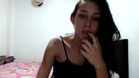 mia online show from 02-07-26, 06:44