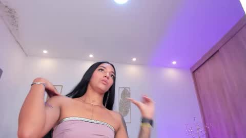 Mia Vegas online show from 01-15-26, 08:23