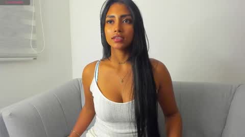 Mia Velvet  online show from 12-02-25, 05:46