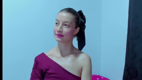  Chloe  online show from 10-03-25, 11:24