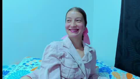  Chloe  online show from 04-24-26, 12:02