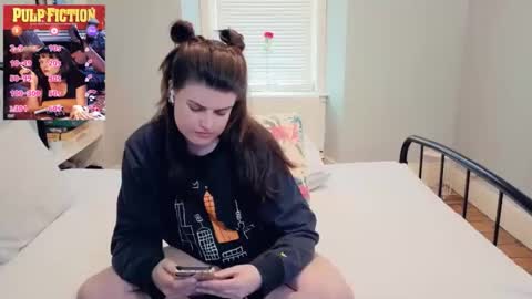 Mia  online show from 04-27-26, 03:54