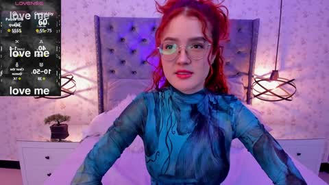 Snapshot of miawinx chatting on 12-18-24, 10:46 Mia winx online show from 12-18-24, 10:46