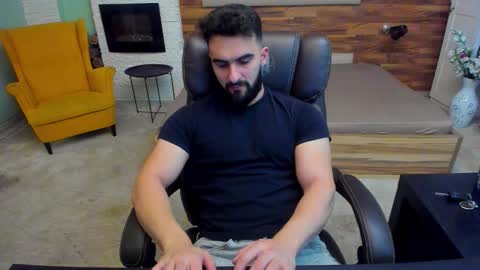 MicahLane online show from 11-22-25, 05:39