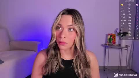 Snapshot of mich_bittersweet chatting on 11-21-25, 10:08 online show from 11-21-25, 10:08