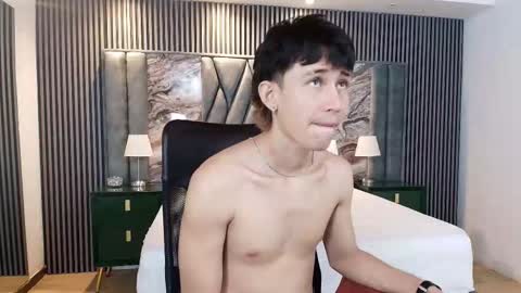 Michael online show from 02-19-26, 07:54