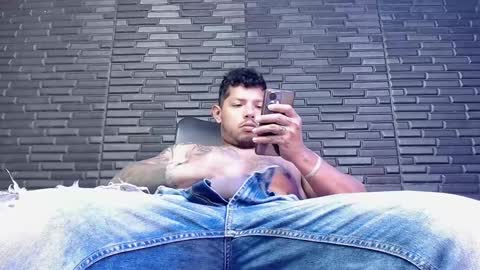 Michael Daviss online show from 01-30-25, 02:36