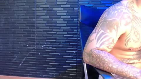 Michael Daviss online show from 03-12-25, 04:02