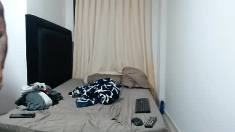 Snapshot of michael_daviss1 chatting on 05-14-26, 12:01 Michael Daviss online show from 05-14-26, 12:01