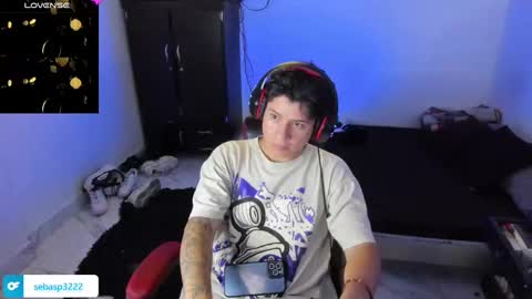 Snapshot of michael_kendall0 chatting on 01-14-25, 01:26 michael independent model  online show from 01-14-25, 01:26