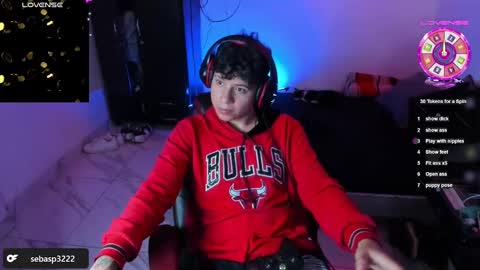 Snapshot of michael_kendall0 chatting on 01-28-25, 12:36 michael independent model  online show from 01-28-25, 12:36