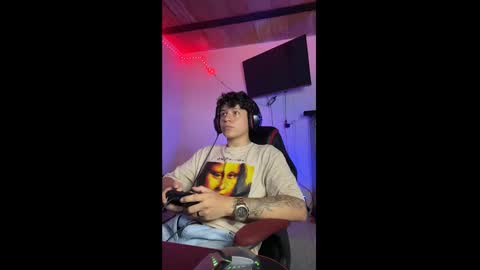 Snapshot of michael_kendall0 chatting on 02-24-25, 11:41 michael independent model  online show from 02-24-25, 11:41