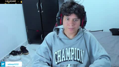 Snapshot of michael_kendall0 chatting on 03-06-25, 12:43 michael independent model  online show from 03-06-25, 12:43