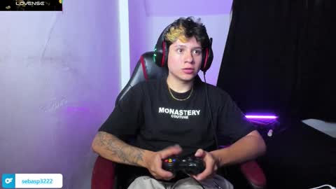 Snapshot of michael_kendall0 chatting on 10-11-25, 12:54 michael independent model  online show from 10-11-25, 12:54