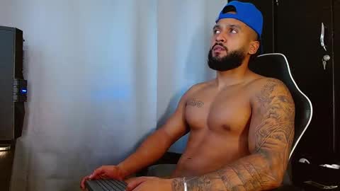 Snapshot of michael_maximo chatting on 03-26-26, 08:09 maximo online show from 03-26-26, 08:09