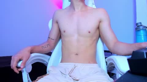 Snapshot of michael_twink18 chatting on 07-22-26, 02:31 Michael online show from 07-22-26, 02:31