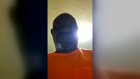 Snapshot of michaelbellamy581967 chatting on 06-19-26, 02:27 michaelbellamy581967 online show from 06-19-26, 02:27