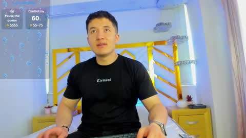 MichaelConnor  online show from 02-12-25, 01:37