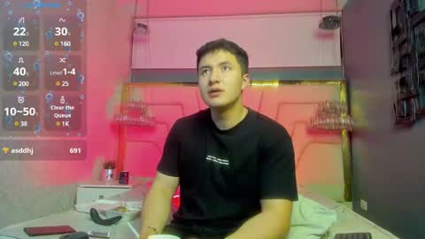 MichaelConnor  online show from 02-22-25, 06:41