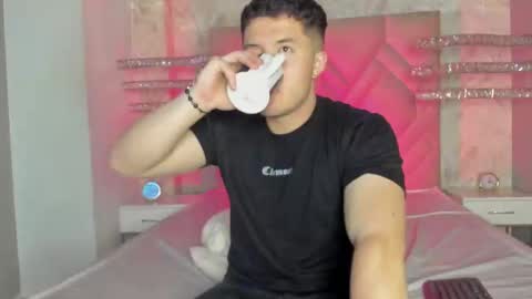 MichaelConnor  online show from 02-28-25, 12:20