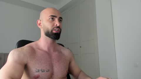 MichaelEvansx online show from 04-17-26, 09:18