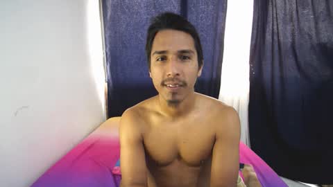 Michael online show from 12-04-25, 01:09