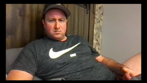 Snapshot of michaelt483 chatting on 12-16-24, 03:22 michaelt483 online show from 12-16-24, 03:22