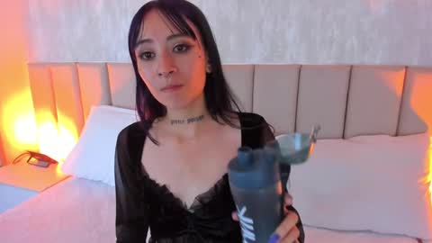 Michael Walkerr online show from 12-20-24, 05:40