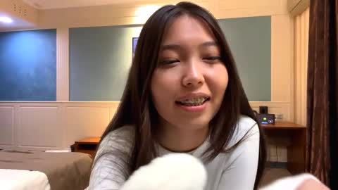 Snapshot of michalkandoll chatting on 10-25-25, 02:02 Aidaxo online show from 10-25-25, 02:02