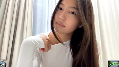 Snapshot of michalkandoll chatting on 11-14-25, 03:44 Aidaxo online show from 11-14-25, 03:44