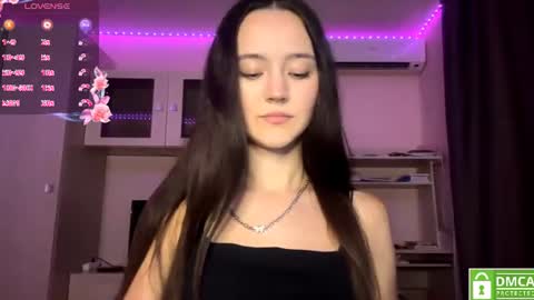 Snapshot of michalkandoll chatting on 07-19-26, 02:10 Aidaxo online show from 07-19-26, 02:10