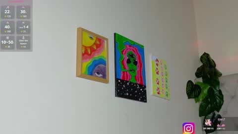 Snapshot of michele_rooss00 chatting on 11-06-25, 12:55 melannie follow my new page online show from 11-06-25, 12:55