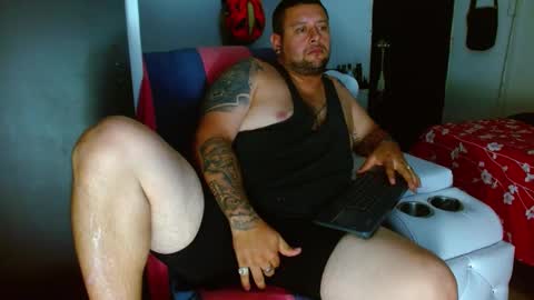 Snapshot of michell_myers chatting on 02-18-25, 08:03 michell_myers online show from 02-18-25, 08:03