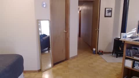 Michelle online show from 02-22-25, 03:47