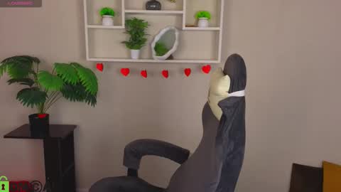 Michelle online show from 02-11-26, 01:10