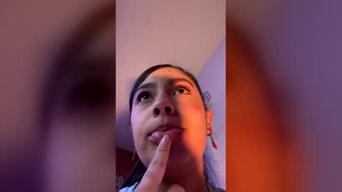 michellepetitte online show from 04-21-26, 03:57