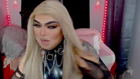 Michelle online show from 02-21-26, 03:40